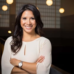 Helen Ngo Headshot