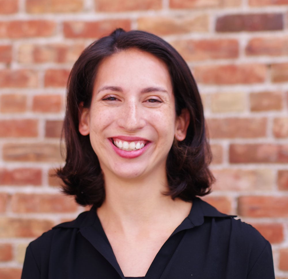 Lisa Asher Headshot