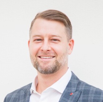 Dillon Cobb, CPA, CFP® Headshot